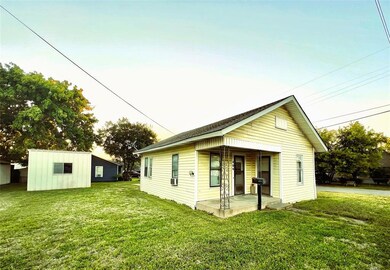 409 N Kaufman St, Ennis, TX 75119 - photo 3