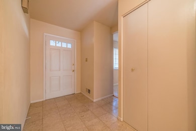 14409 Brad Dr, Rockville, MD 20853 - photo 7