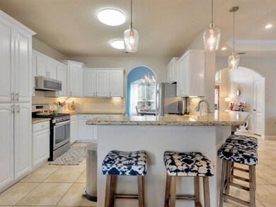 169 Autumn Lake Dr, Lufkin, TX 75904 - photo 4