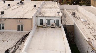 110 W 5th St, Holton, KS 66436 - photo 5