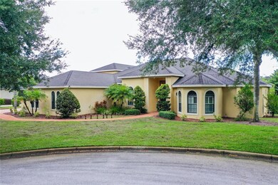 Front of Home on Cul-de-sac