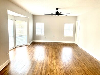 610 Fairbanks St, Houston, TX 77009 - photo 5