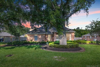 5469 Moulin Rouge Dr, Lake Charles, LA 70605 - photo 3