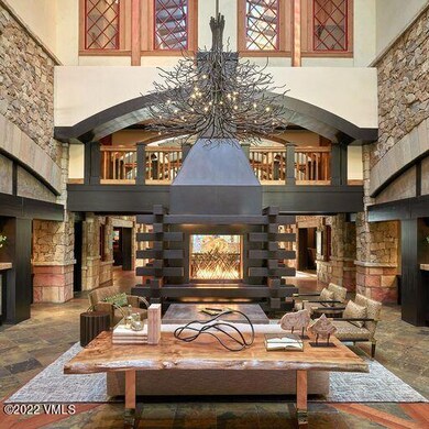 Sebastian Lobby