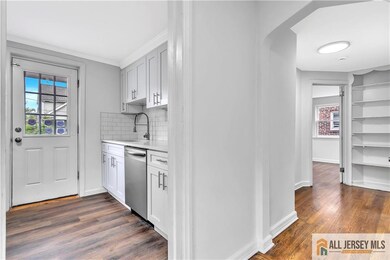 401 Sanford Ave unit 1, Dunellen, NJ 08812 - photo 4