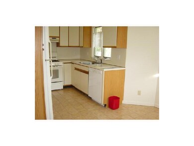 10 Tulip St unit B, Cos Cob, CT 06807 - photo 3