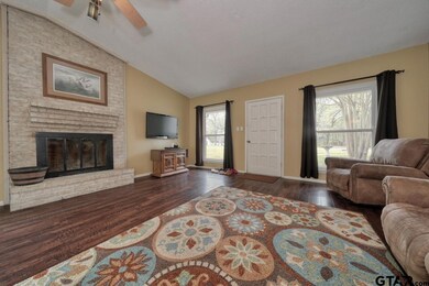 531 Dogwood Ln, Hideaway, TX 75771 - photo 3