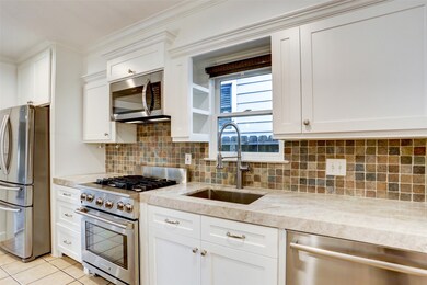 2121 Oxford St, Houston, TX 77008 - photo 6