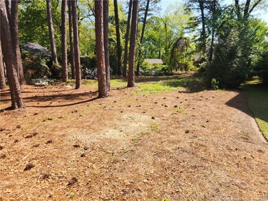 215 Devane St, Fayetteville, NC 28305 - photo 3