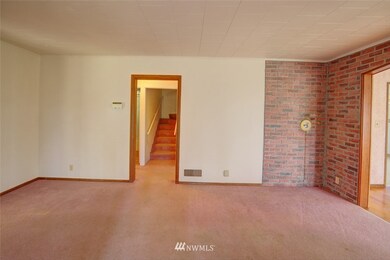 57 Monohon Landing Rd, Raymond, WA 98577 - photo 4