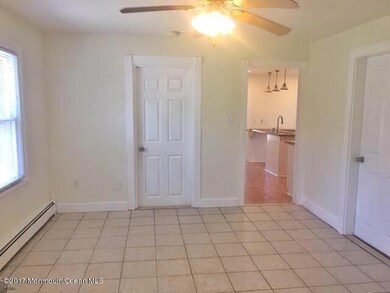 5 Fountain Ave unit 1, Matawan, NJ 07747 - photo 2