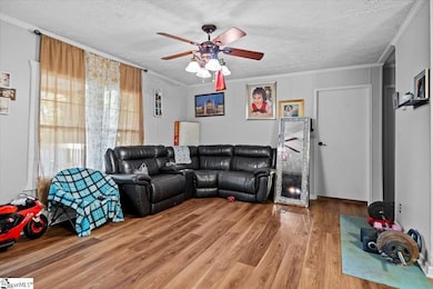 219 Shady Acres Cir, Greenville, SC 29611 - photo 3