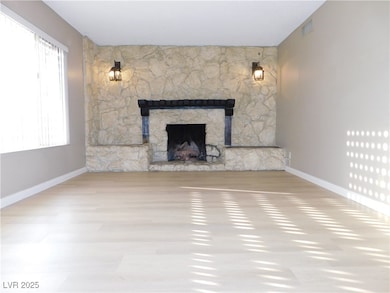 4294 Cloverhill Ct, Las Vegas, NV 89147 - photo 6