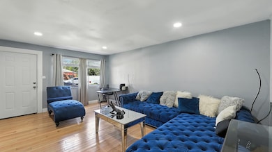 14715 Maplewood Ave, Harvey, IL 60426 - photo 3