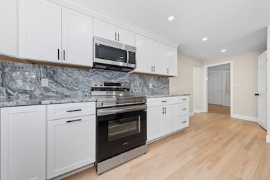 90 Battle St, Bristol, CT 06010 - photo 5