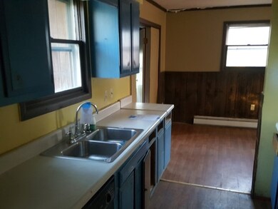 165 Forest St, Rutland, VT 05701 - photo 4