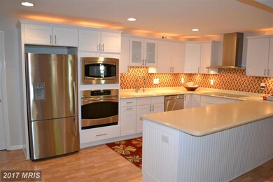 104 Spruce Ln, Annapolis, MD 21403 - photo 2