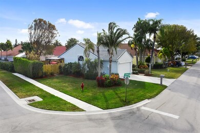 4988 Broadstone Cir, West Palm Beach, FL 33417 - photo 5