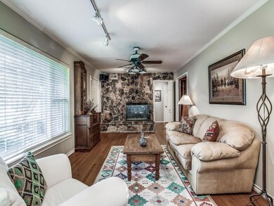 6760 Patrick Dr, Dallas, TX 75214 - photo 7