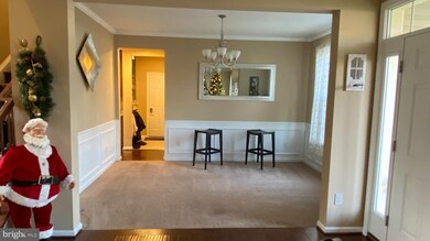 1044 Beckley Dr, Williamstown, NJ 08094 - photo 3