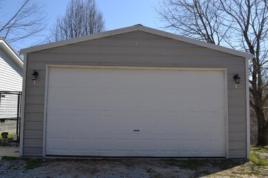 1216 Leger Fork Rd, Tyner, KY 40486 - photo 5