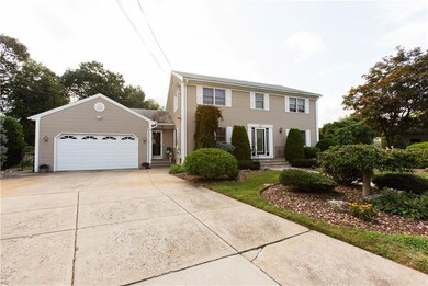 28 John F. Kennedy Cir, North Providence, RI 02904 - photo 2