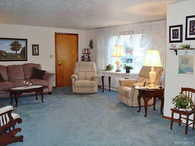 286 Homestead Dr, North Tonawanda, NY 14120 - photo 4