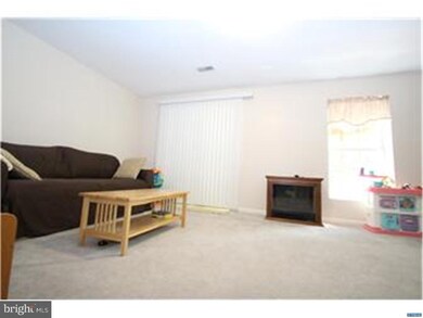 128 Couples Dr, Newark, DE 19702 - photo 6