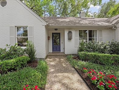 10119 Del Monte Dr, Houston, TX 77042 - photo 2