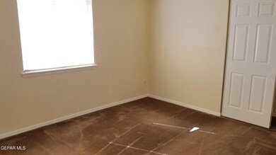 15300 S Kenazo Ave, Horizon City, TX 79928 - photo 6