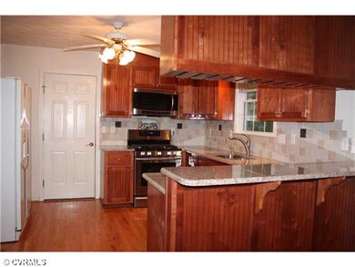 Kitchen - Immaculate kitchen with brand new gas st
