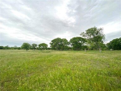 705 4th St, Eddy, TX 76524 - photo 2