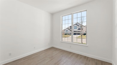 3817 Cherry Hills Dr, Sherman, TX 75090 - photo 4