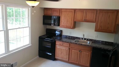 9519 Bonair Dr, Manassas, VA 20109 - photo 5