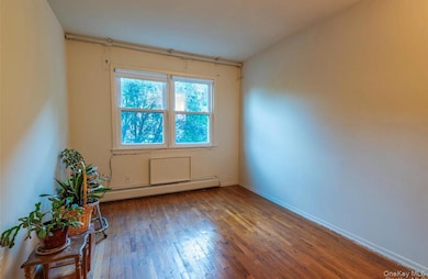 18-16 Bell Blvd unit 2, Flushing, NY 11360 - photo 7