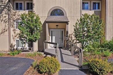 400 New River Rd unit 210, Manville, RI 02838 - photo 2