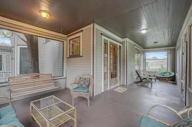 1302 Fourth St-16.jpg