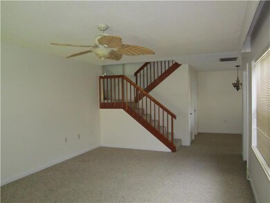 32 Danbury Ct unit A, Royal Palm Beach, FL 33411 - photo 3