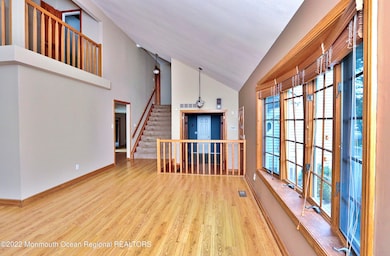 957 Vaughn Ave, Toms River, NJ 08753 - photo 5