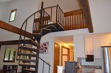 43 Quaker St, Northbridge, MA 01534 - photo 5