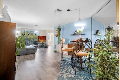 4161 Coral Tree Cir unit 261, Coconut Creek, FL 33073 - photo 5