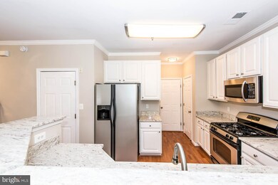 8938C Milford Haven Ct unit 38C, Lorton, VA 22079 - photo 7