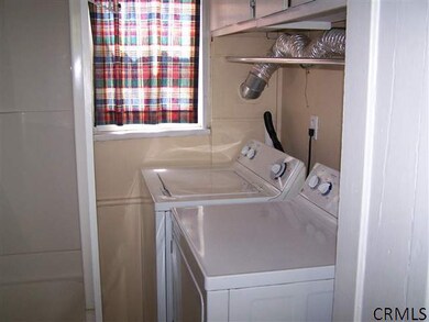 2 Stow Ave, Troy, NY 12180 - photo 6