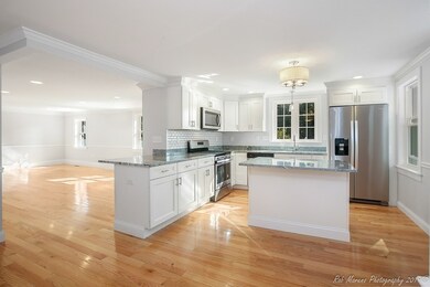 112 E Main St, Merrimac, MA 01860 - photo 4