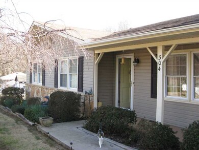 304 Arphenia Dr, West Union, SC 29696 - photo 3