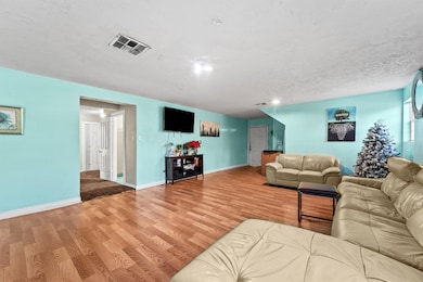 4322 Bennington St, Houston, TX 77016 - photo 4