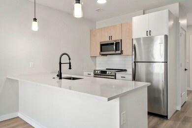 10 Somerset Ave unit 409, Winthrop, MA 02152 - photo 6