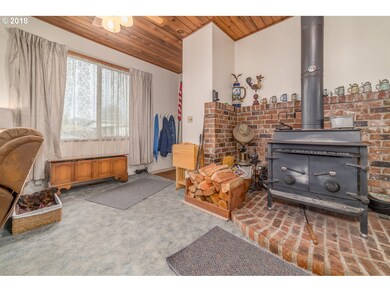 483 C St, Creswell, OR 97426 - photo 7