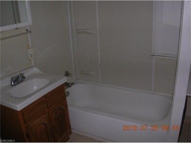 1865 Hastings Ave, Cleveland, OH 44112 - photo 6