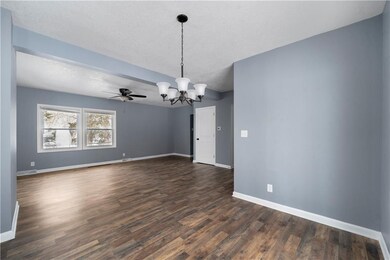 1263 E 34th St, Des Moines, IA 50317 - photo 7